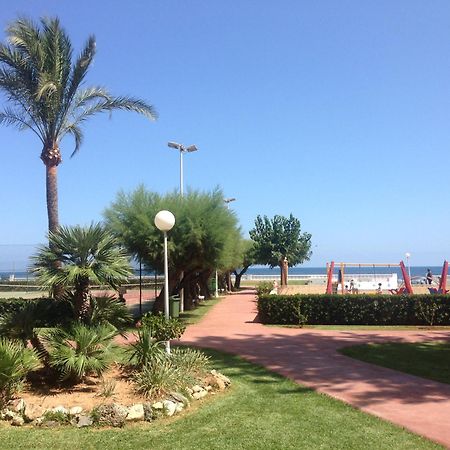 LA NARANJAA primera linea de PLAYA con WIFI y PARKING GRATIS Dénia Esterno foto