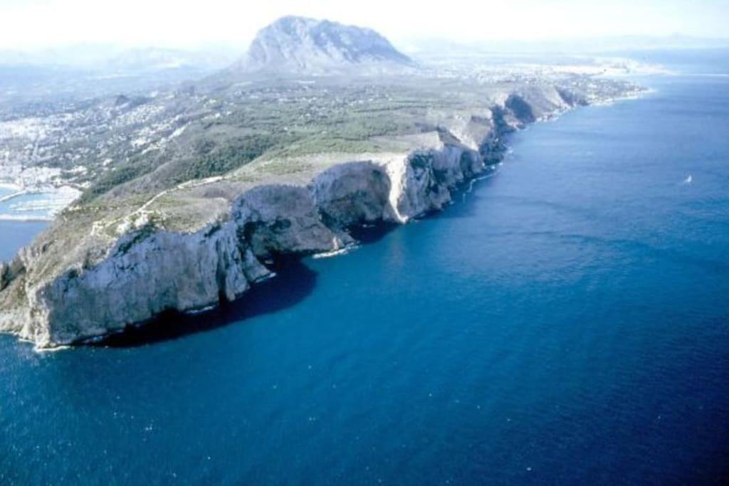 LA NARANJAA primera linea de PLAYA con WIFI y PARKING GRATIS Dénia Esterno foto